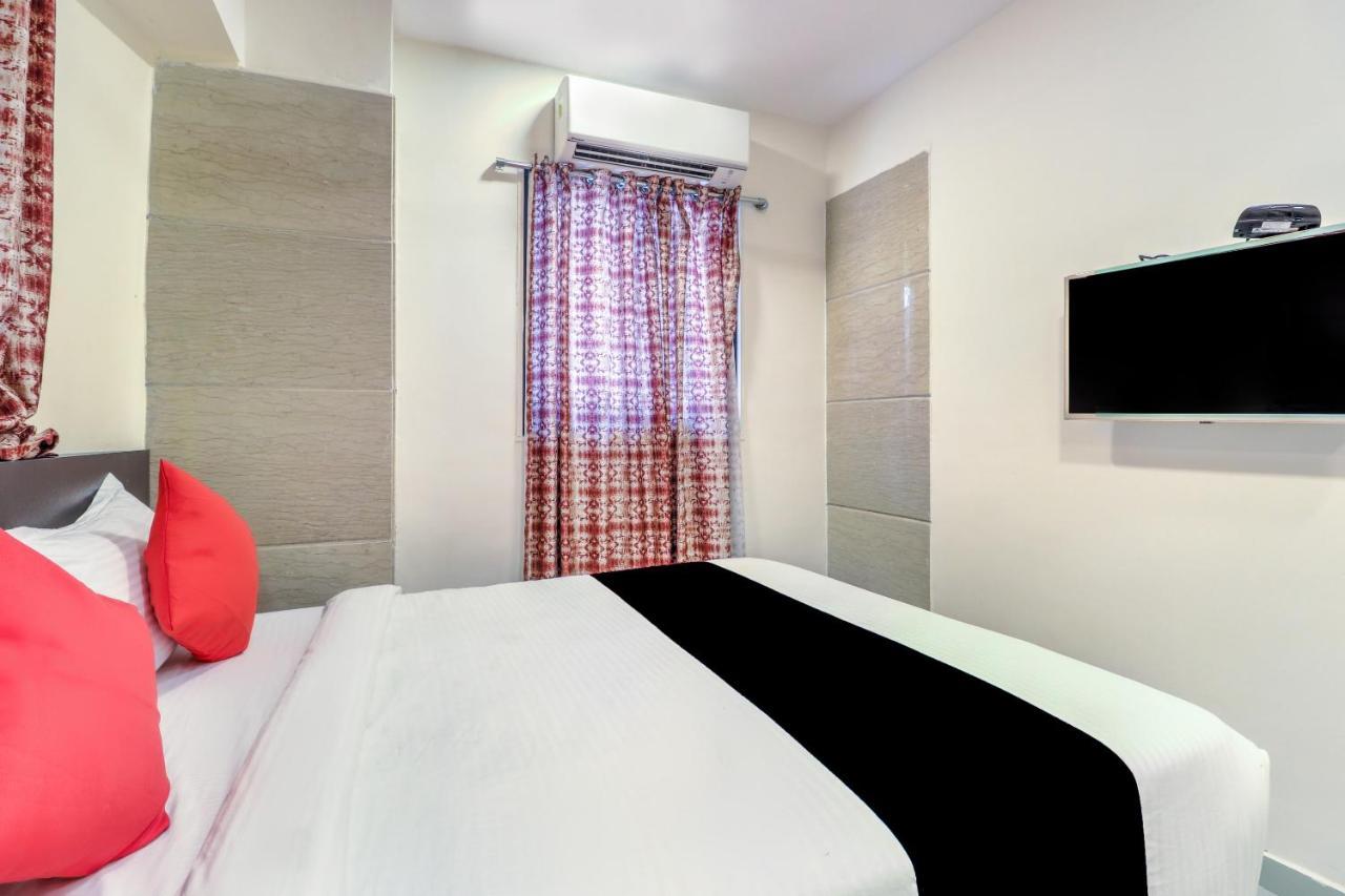 Hotel Crystal Inn Bombay Extérieur photo