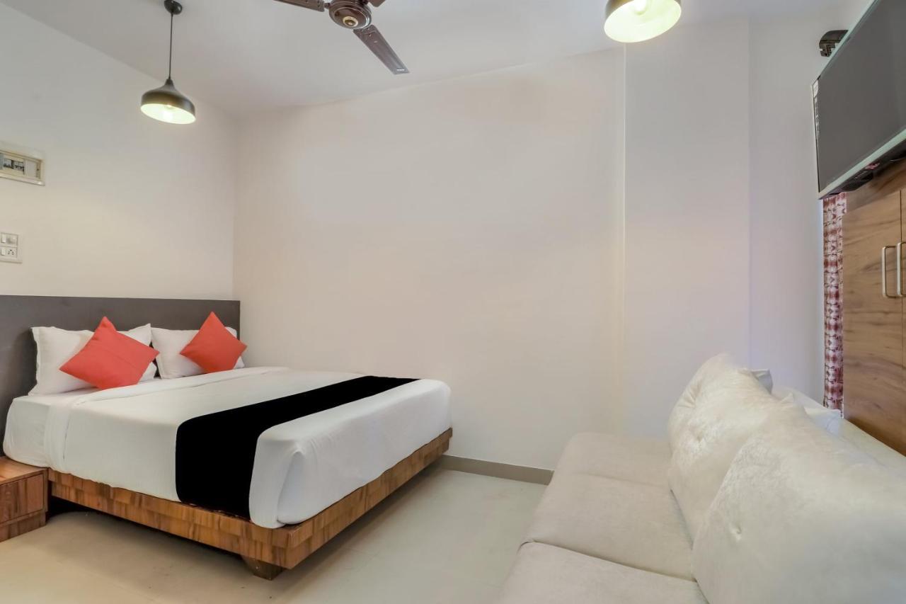 Hotel Crystal Inn Bombay Extérieur photo