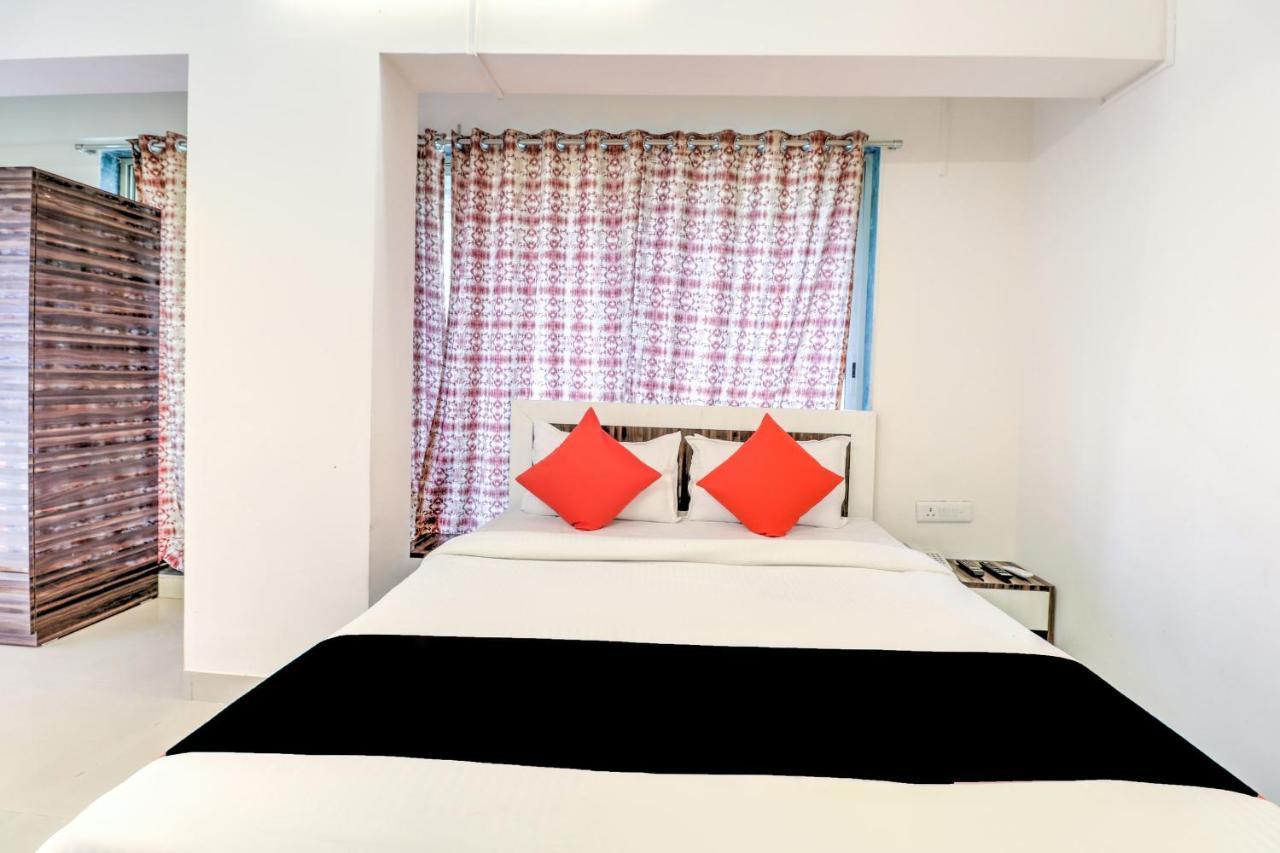 Hotel Crystal Inn Bombay Extérieur photo